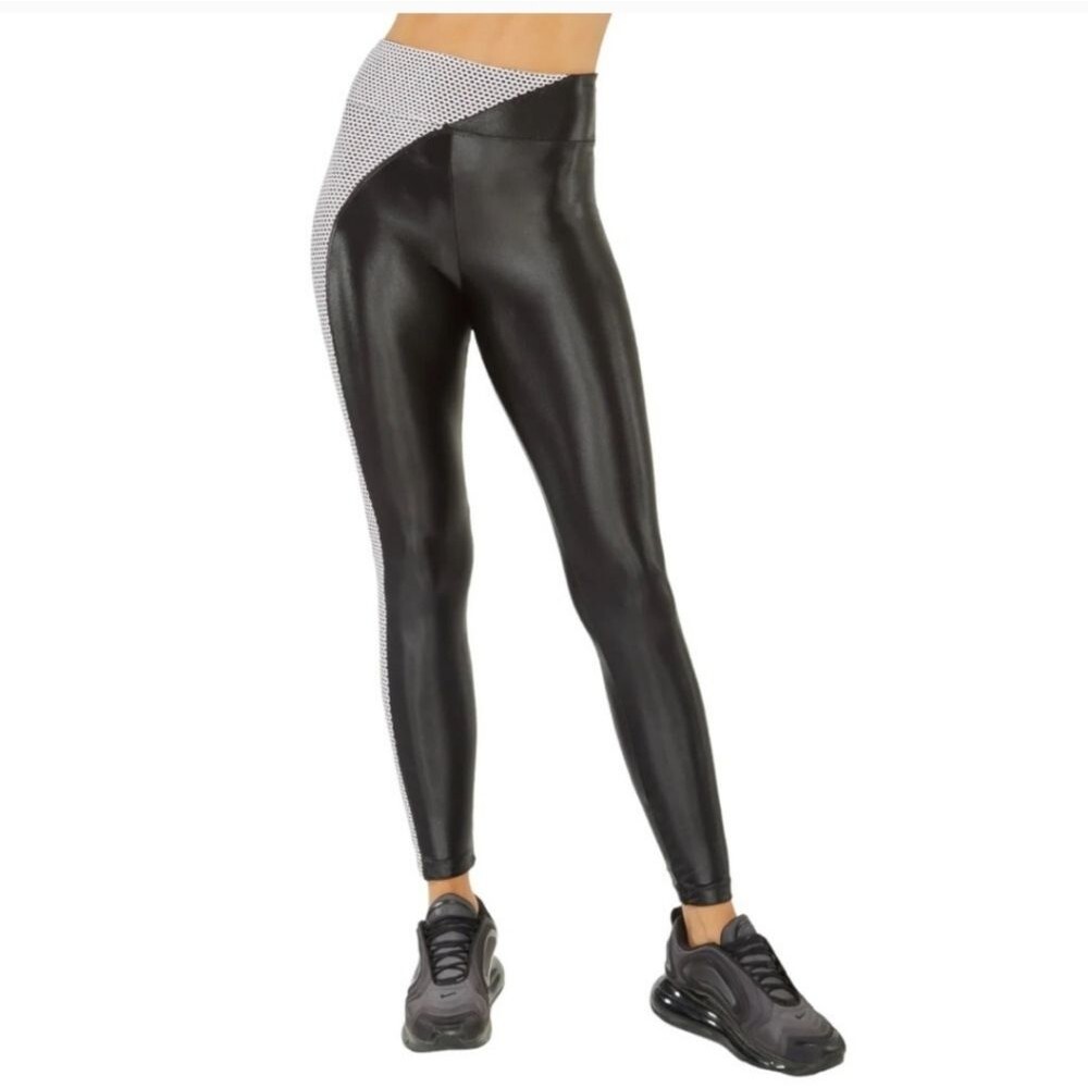 Koral Leggings Chase Infinity High Rise Legging in Black / Quartz